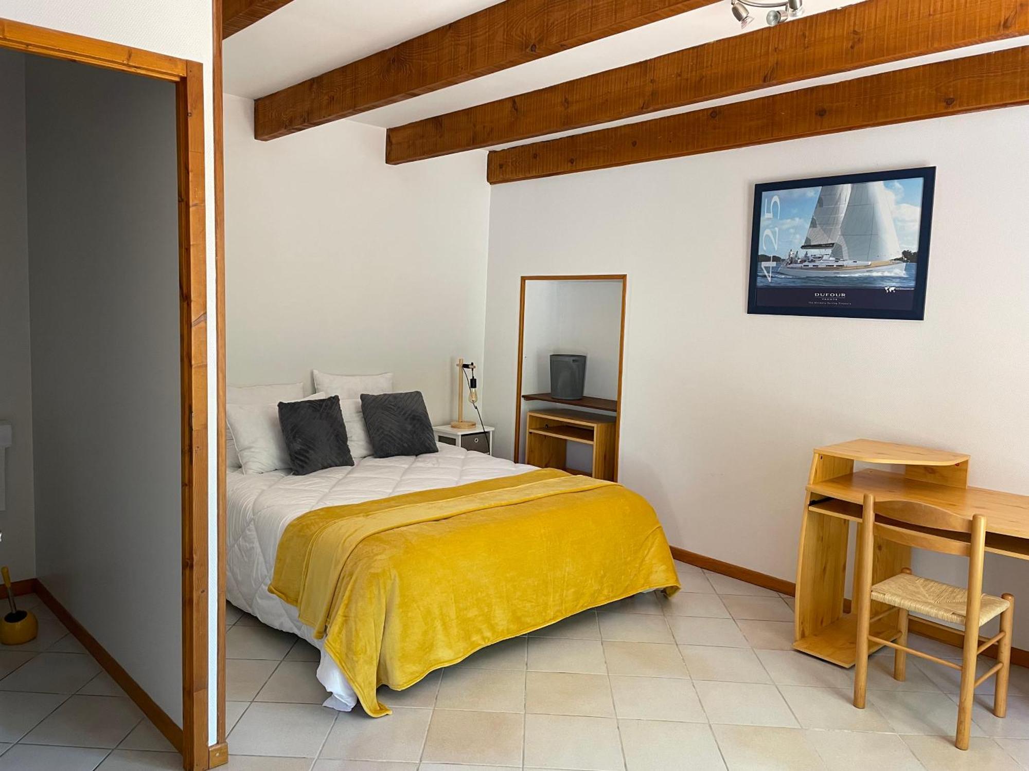 Les Trois Cedres Hotel Saint-Ouen-d'Aunis Room photo